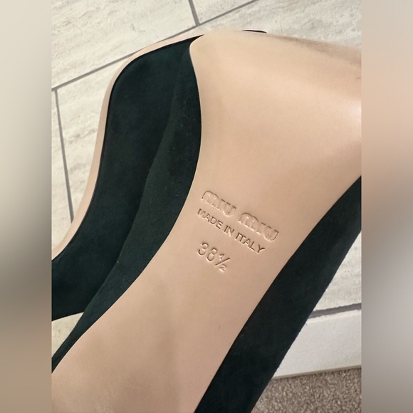 Miu Miu - Green Suede - Peep Toe Lace Up Mule heel - size 38.5 - EUC - Picture 4 of 10